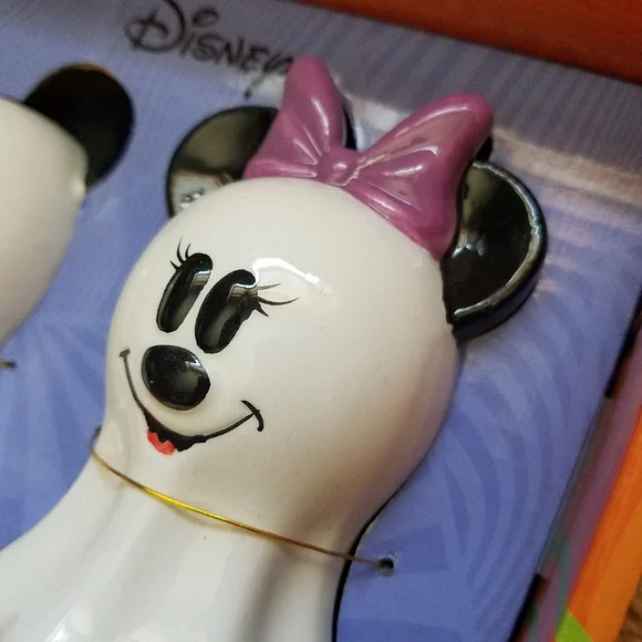 Disney Mickey Minnie Mouse Ghost Salt & Pepper Shakers Halloween - Picture 6 of 8